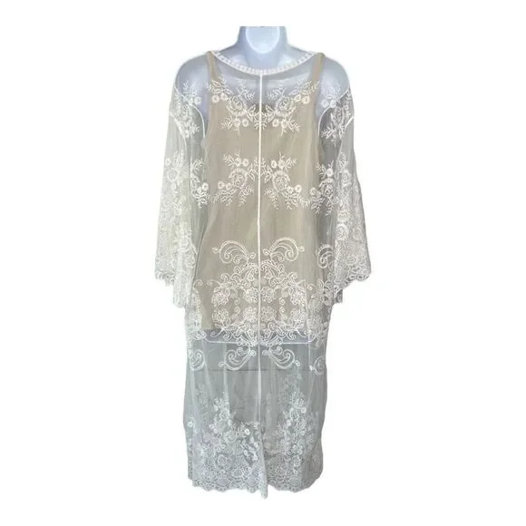 Downtown Threads Lace Elbow Length Tie Front Kimono Swim Coverup - Picture 6 of 11